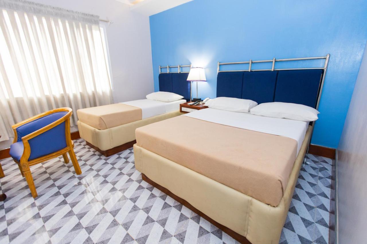 Hotel Valencia Exteriör bild